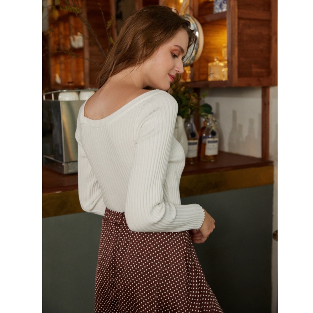 Rib Knit Button Detail Long Sleeve Top - Picture 9 of 14